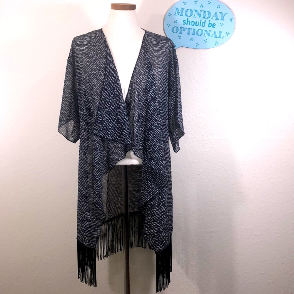 Lularoe Monroe Kimono/Wrap Cover Up